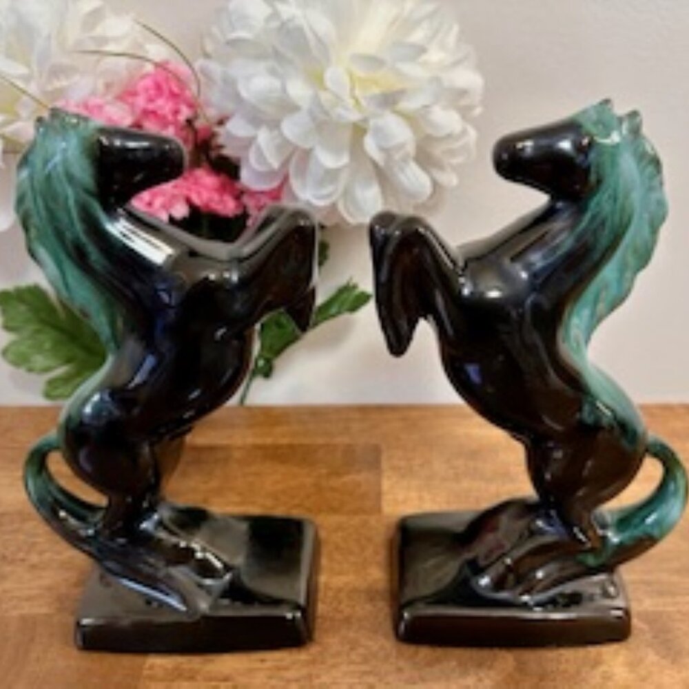 Vintage Blue Mountain Pottery Rearing Horse Bookends Canadian‎ Mid-Century